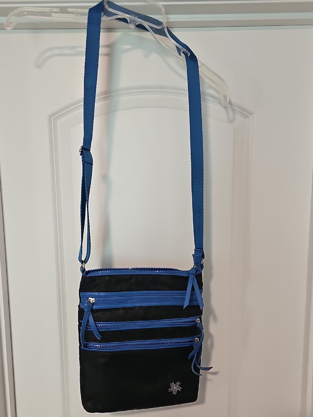 Compact Black - Tech gear Crossbody Bag with Blue Trims